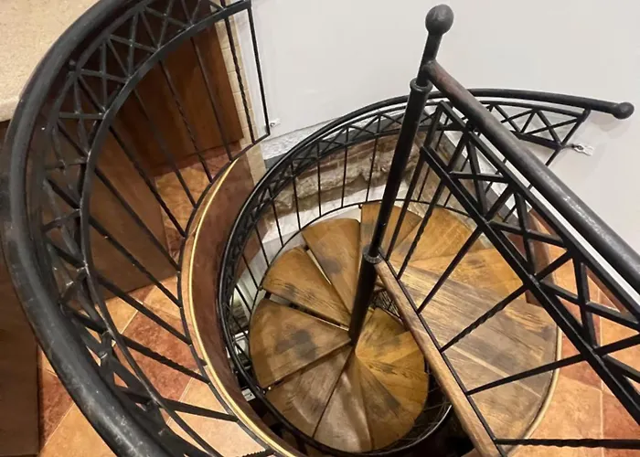 House Of Ukraine на площі ринок з приватним бомбосховищем Apartamento *